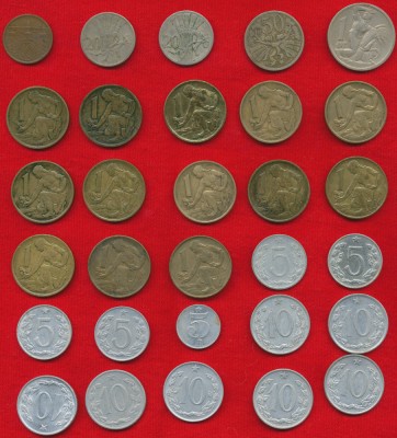 Cehoslovacia 80 monede - nici o dublură. foto