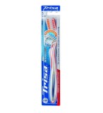 Periuta de dinti manuala Trisa Pro Interdental Promo Soft 664324, cu capac de protectie - NOU