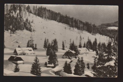 CPIB 19533 CARTE POSTALA - MUNTII BUCEGI. COMPLEXUL DE CABANE DE LA ZANOAGA, RPR foto