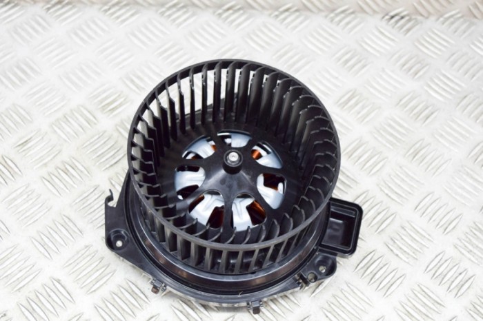 Ventilator aeroterma VW ID.3 E11 2022 OEM: 1EA820021A 20767052