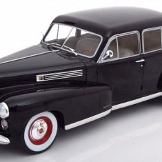 Macheta Cadillac Fleetwood Series 60 Special Sedan 1941 negru - MCG 1/18