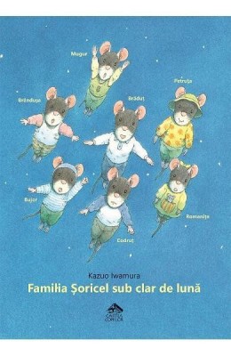 Familia Soricel sub clar de luna foto