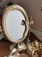 Eleganta oglinda de masa din bronz Art-Nouveau foto