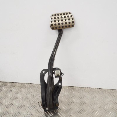 Pedala de fr&amp;acirc;nă MERCEDES-BENZ CLA Coupe C117 2013 OEM: A2462901101A2462900019A2462920228 2626025 foto