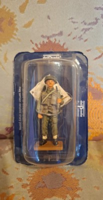 Soldat din plumb Sergeant Royal Winnipeg rifles Canada 1944 MAN AT WAR 1:32 foto