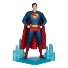 Superman (2025) DC Multiverse Mega Figurina articulata Superman 28 cm