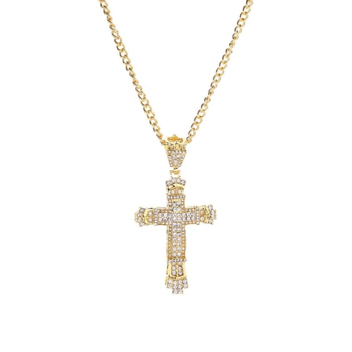 Lant cu pandantiv MBrands in forma de cruce, 8.5 x 4.5 cm, decorata cu cristale din zirconiu, argintiu Auriu