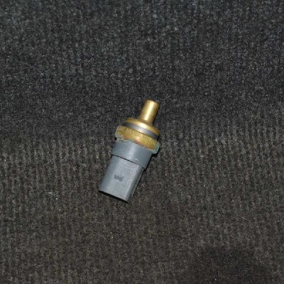 Senzor de temperatură VW EOS 1F7, 1F8 2010 OEM: 06A919501A 2436562 foto