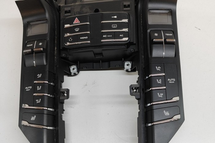Panou de butoane PORSCHE CAYENNE 92A 2011 OEM: 7P5907044N,7P5.907.044.N | 30000450