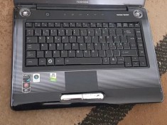 Laptop ToshibaxSatelite A300D-15C-Pentru Piese foto