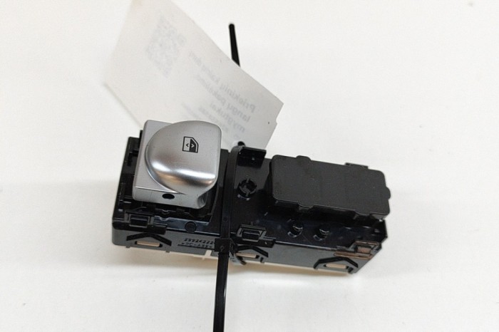 Buton geam ușă st&acirc;nga față HYUNDAI IONIQ 5 NE 2020 OEM: 93581-GI200-LS5 26558586