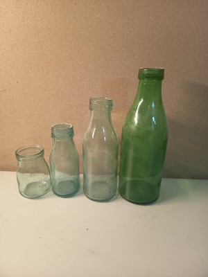 Sticle lapte iaurt foto