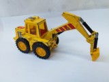 Bnk jc Matchbox Super Kings K-25 Muir- Hill Tractor With Digger