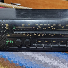 RADIO JAZZ MODEL RS 1601 FABRICAT DE TEHNOTON , FUNCTIONEAZA .