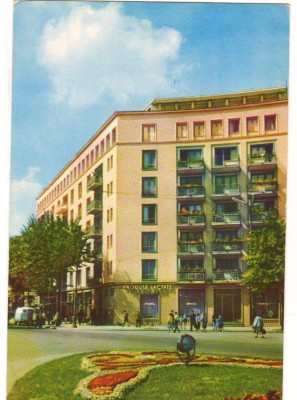 CPIB 18226 CARTE POSTALA - BUCURESTI. CONSTRUCTII NOI IN PIATA KOGALNICEANU, RPR foto