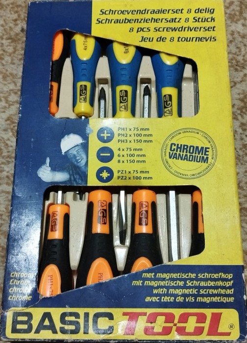 SURUBELNITE CU CAP MAGNETIC