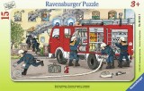 Cumpara ieftin Puzzle tip rama masina de pompieri 15 piese, Ravensburger