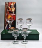 set 4 pahare de vin + 1 pahar lumanare cristal gravat cu motive florale noi in cutie SENATOR Dammer Schopen
