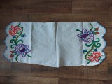 **Stergar vechi taranesc Maramures cusatura de mana pe panza tesuta in casa, tindeu, model cu flori