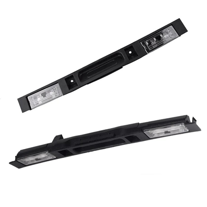 Maner portbagaj, Buton deschidere hayon cu lampi numar, pentru BMW X3 E83 2004-2010 51133403611