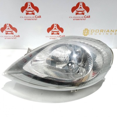 Far stanga Renault Trafic 2007 foto