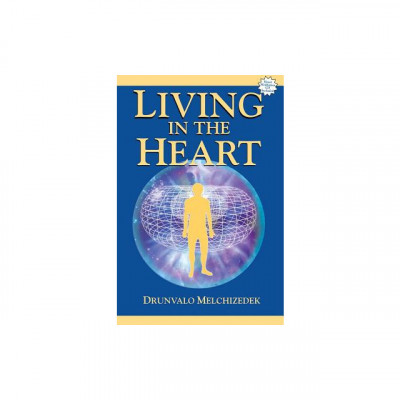 Living in the Heart: How to Enter Into the Sacred Space Within the Heart [With CD] foto