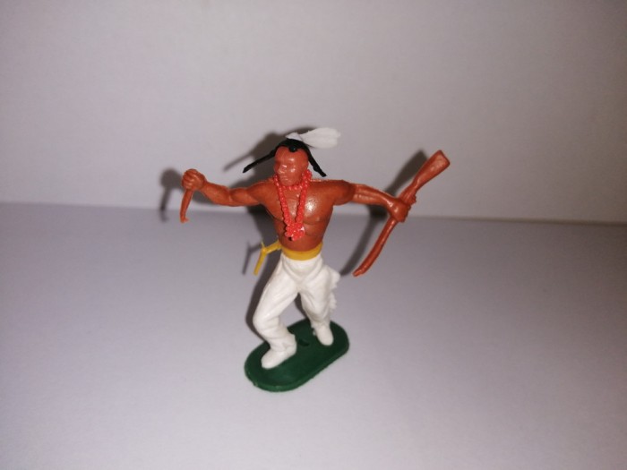 bnk jc Figurina de plastic - indian - Hong Kong copie Timpo