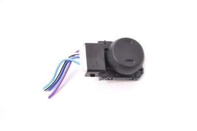 Buton de control scaun dreapta LEXUS NX _Z1_ 2018 OEM: 206-0A86 11792844 foto