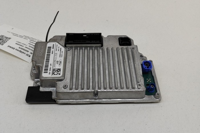 Unitate de control navigație FORD KUGA III DFK 2023 OEM: LJ6T-14G532-NGE 26585076
