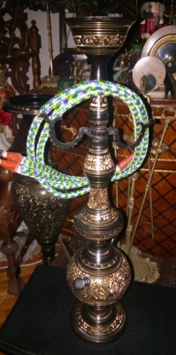 Eleganta narghilea din bronz masiv gravată integral manual o piesa de colecție foto