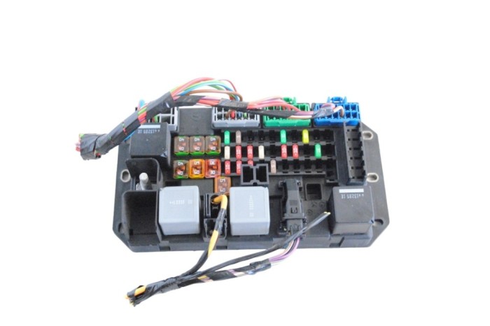 Panou de siguranțe JAGUAR XJ X351 2013 OEM: EW93-14N030-AA 25743338