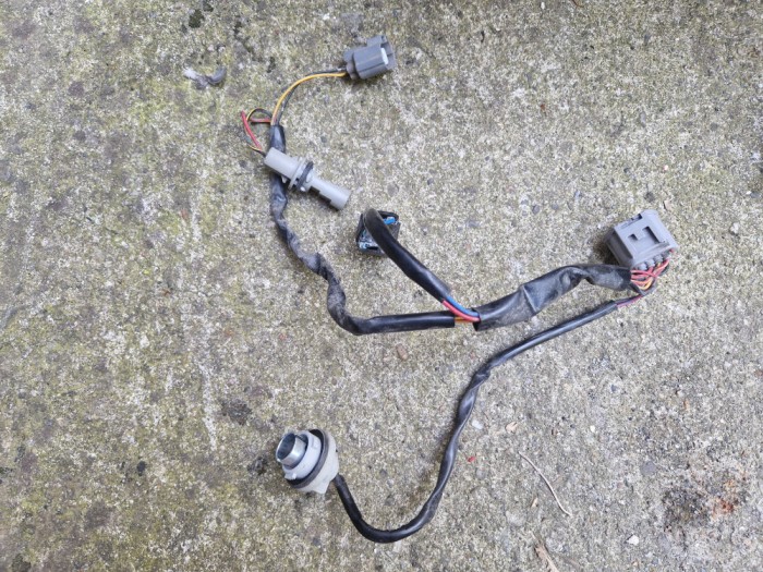 Instalație electrică far Mazda 2