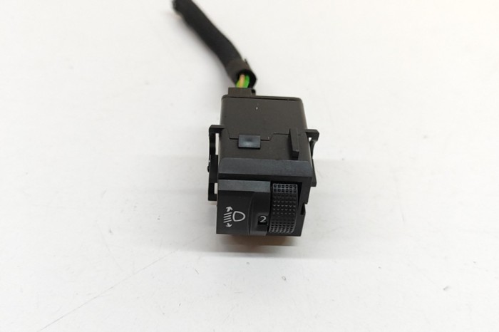 Comutator de reglare &icirc;nălțime faruri CITRO&Euml;N C4 III BA_, BB_, BC_ 2024 OEM: 98095437ZD 29908053