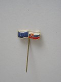 QW9 N3 11 - insigna - steaguri - Cehia - UE