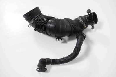 Furtun VW PASSAT Variant B7 365 2013 OEM: 3C0129654 foto