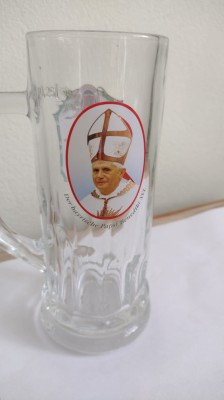 PAHAR BERE HALBA 0.25 L SUVENIR PAPS BIER PAPA BENEDICT AL XVI WEIDENEDER foto