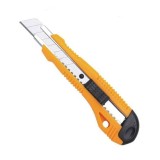 Cumpara ieftin Cutter pentru uz general Wert 2160, 100x18 mm