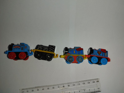 bnk jc Thomas &amp;amp; Friends Minis - set 4 locomotive foto