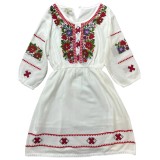 Cumpara ieftin Rochie Traditionala Alba pentru Fetite cu Motiv Floral Multicolor - RTF10