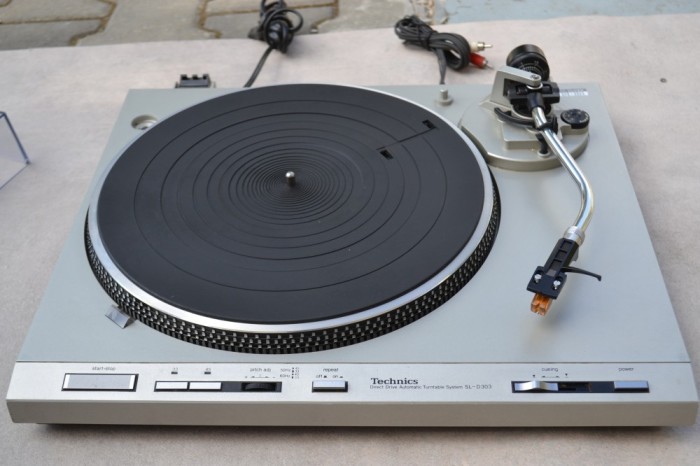 Pick up Technics SL D303