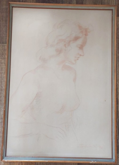 Tablou studiu de femeie / nud &icirc;n profil, creion roșcat / sanguină pe h&acirc;rtie, inramat, sticla antireflex, 62 &times; 44 cm
