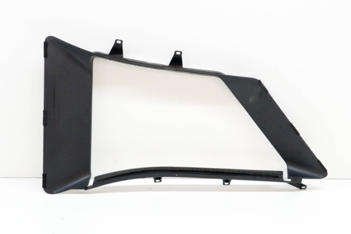 Ornament st&acirc;lp spate st&acirc;nga BMW i3 I01 2016 OEM: 7306905 13897643
