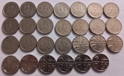 Marea Britanie, Lot 5 New Pence foto