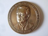 Cumpara ieftin Medalie bronz Monetaria Nationala 2004:Regele Mihai dupa 50 ani de exil1947-1997