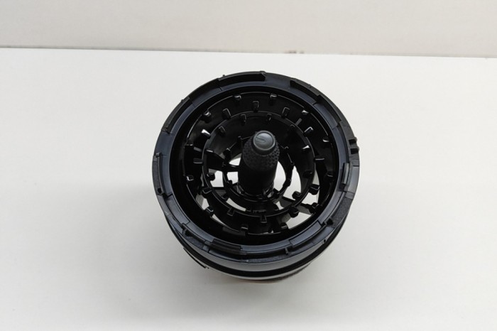Gura de ventilație planșa de bord TOYOTA C-HR _X2_, _H2_ 2024 OEM: 55650-F4040,55650-F4070,FD5651-4040 28293448