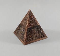 Piramida din antimoniu cu simboluri - Bronz (mica) foto