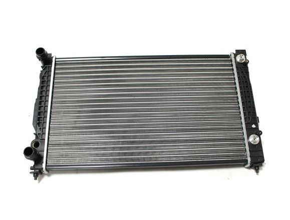 Radiator racire Audi A4 (B5), 02.1996-09.2000, motor 1.9 TDI, 66/81/85 kw, diesel, 1.6, 74 kw; 1.8, 85/92 kw, 1.8 T, 110/132 kw, benzina, cutie autom