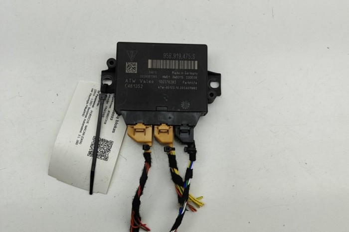 Unitate de control senzor de parcare PDC PORSCHE MACAN DKN 2021 OEM: 95B919475S | 31538553