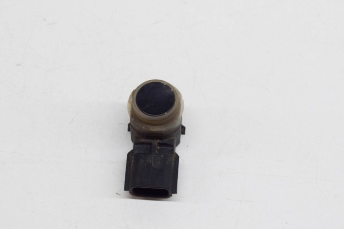 Senzor de parcare spate OPEL VIVARO Furgon 2016 OEM: 284429097R,303957 15235650