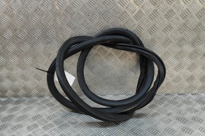 Garnitura ușă dreapta față OPEL MOKKA 2023 OEM: 9835740980 | 30041639 foto